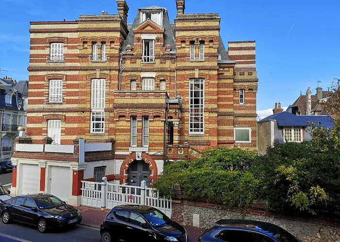 Le Mermoz - Centre, A 5 Min De La